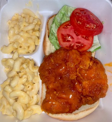 Buffalo chicken sandwich & Mac n cheese