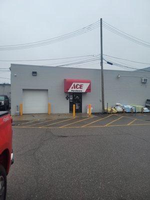 J & J Ace Hardware