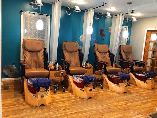 Pedicure chairs