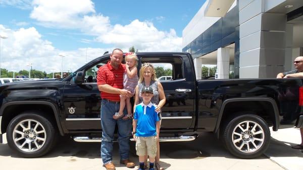 2015 Cattle Barons Truck winner Billy Emmons