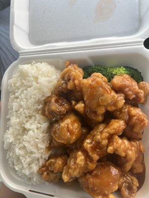 Orange chicken lunch special