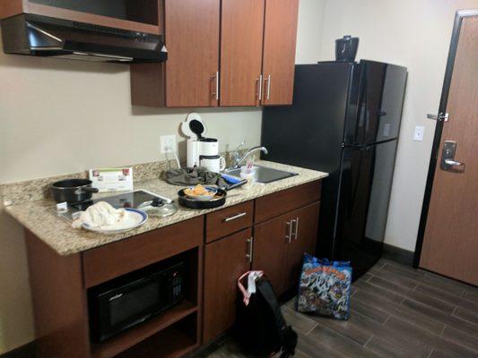 This is easily the most extensive kitchen I've ever had in a hotel room. I took the photo as we were checking out, so it's a bit messy.