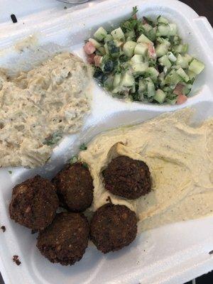 Falafel platter