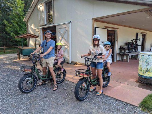 Think you can't ride because your kiddos are along? Look at these smiles and think again! 
call/text for more info: 269.906.1265