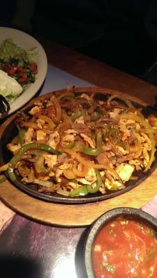 Steak and chicken fajita........... Mmmmmmmm