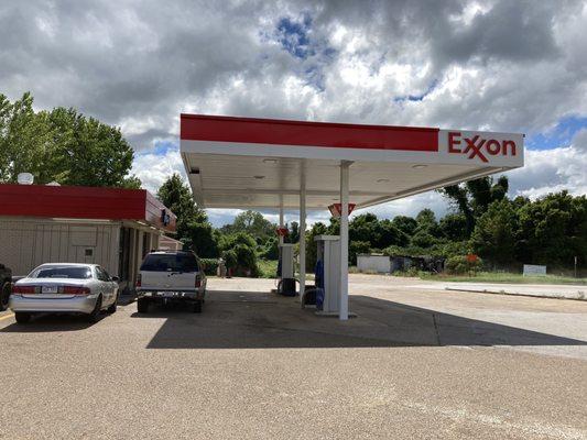 Helena Crossing Conoco / Jordan’s Kwik Stop #71