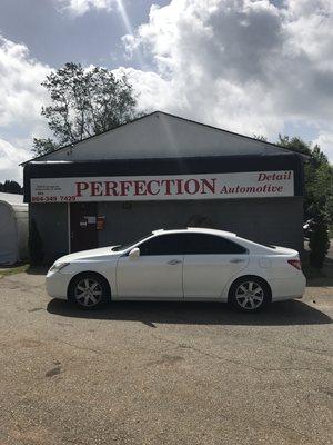 Very quick tire repair service!