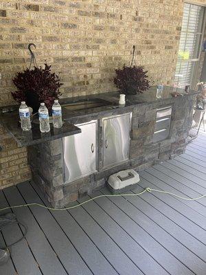 Outdoor kitchen