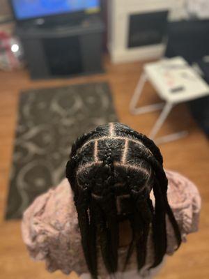 Large Knotless Braids