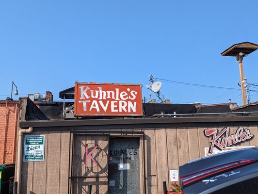 Kuhnle's Tavern