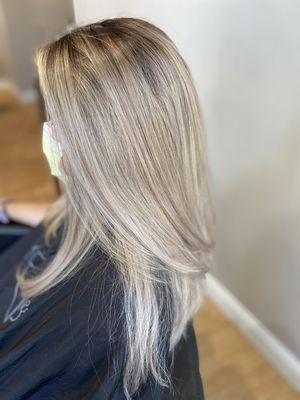 Beautiful beige blonde!