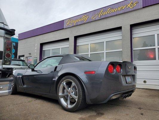 Always a pleasure working on American Muscle like our Rogers Vette that needed a Harmonic balancer.