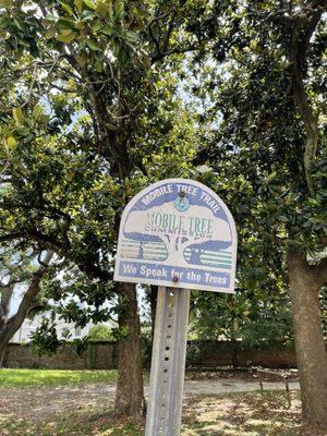 Mobile Tree Commission Marker