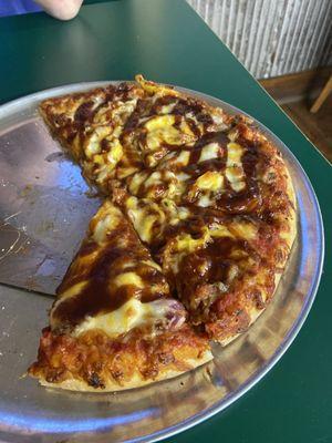 Bacon Cheeseburger Pizza - absolutely delish