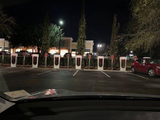 W. Sand Lake Rd., Orlando, FL, Tesla supercharger