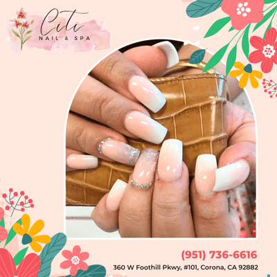 Experience the latest trend in nail art with our dipping powder manicures. Say goodbye to chipping and smudging and hello to long-lasting,