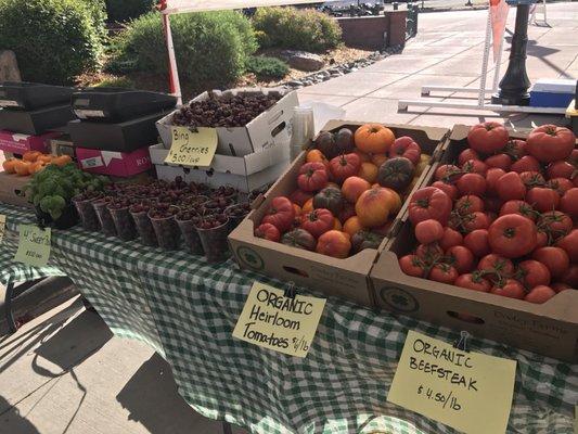 Eat A Peach Farmstand