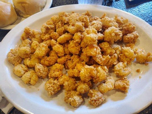 Appetizer popcorn shrimp.  Amazing!!!!