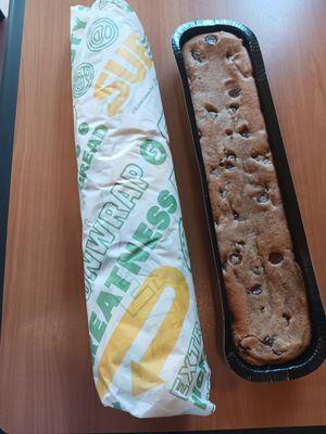 9/08/2024.  Footlong sub and cookie, 3.5/5 stars.