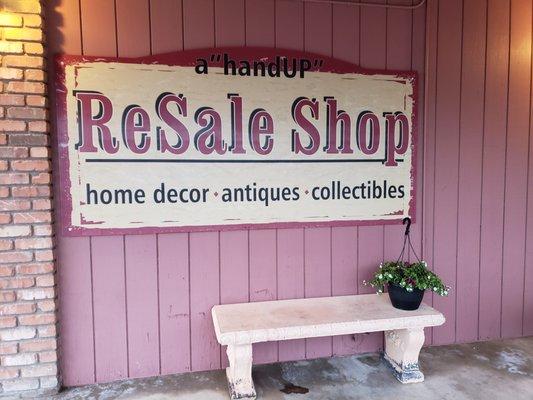 a "handUP" ReSale Shop