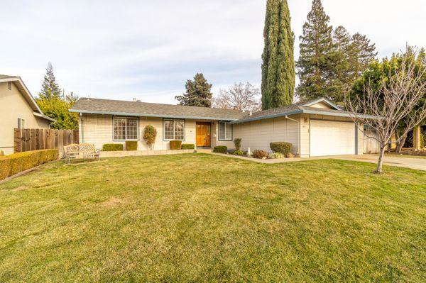 Lovely home we manage in Concord, CA!