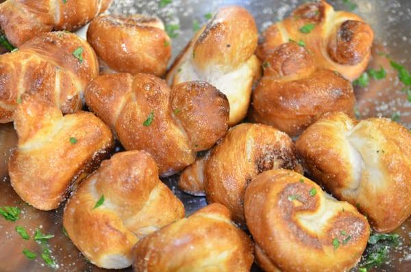 Garlic knots