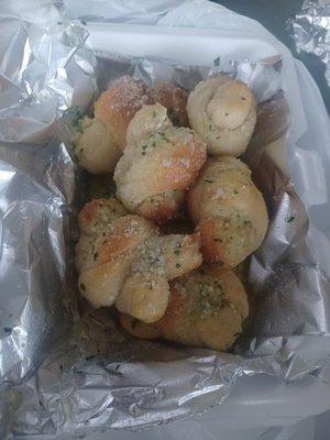 garlic knots