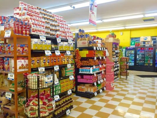 Boutique grocery store. Very organized.