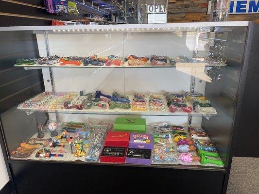 Glass pipes,Nectar collector,Wax pens and much more