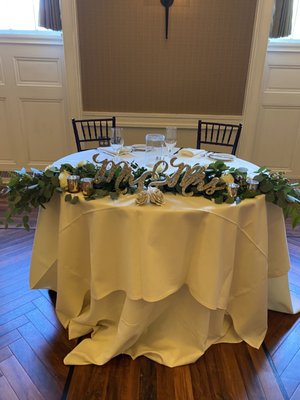 Sweetheart table