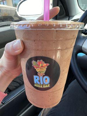 Tastes Like Snickers smoothie--my favorite.