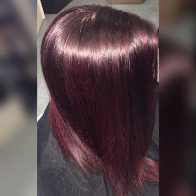 Deep, rich reds.  Healthy hair.