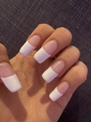 Dip on natural nails by Fu!