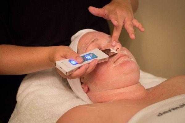 I love adding different types of technology to boost facial treatments