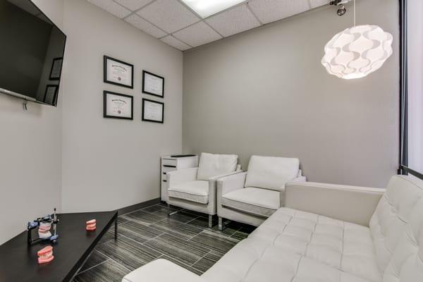 Advanced Orthodontic Studio - Dallas TX. Patient consulting area.