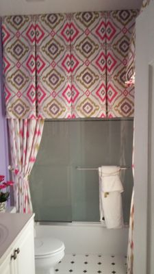 Bathroom, box pleated valance with side panel.