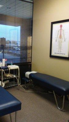 At Ideal Chiropractic they do Traction Therapy and Electrical Muscle Stimulation (EMS) Therapy.