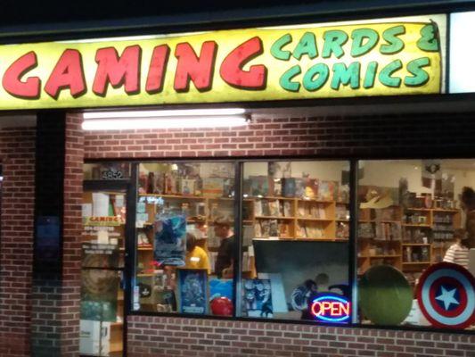 Jersey's Cards & Comics