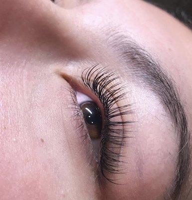 Classic lashes for a natural "mascara" look without the hassle.