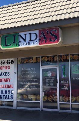 Linda's store front.