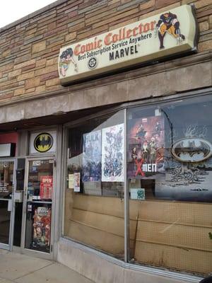 Storefront of the Comic Collector in Riverside, IL, on Harlem Avenue 1 block north of the METRA tracks.