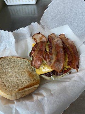 Bacon cheeseburger