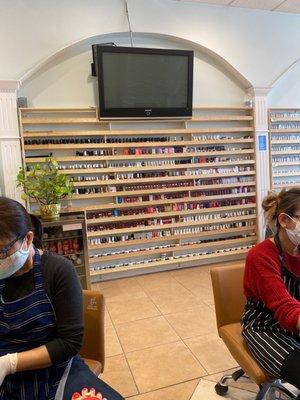 Lux Nails Spa