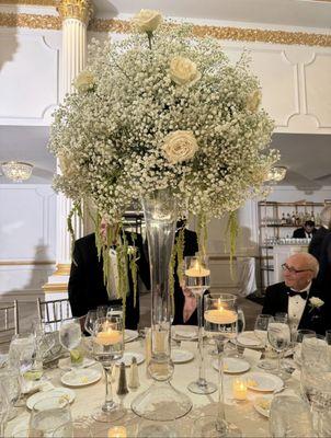 Table arrangement