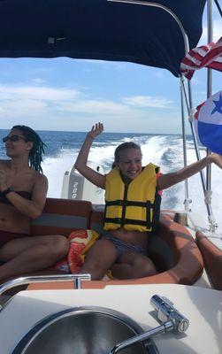 Cruising in the Florida Keys on a boat charter. Fun things to do!