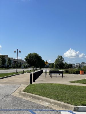 Bike/running pathways