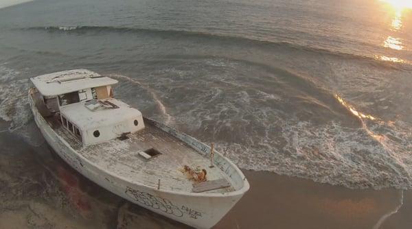 Shipwrecked Boat along Playa Del Rey

(we shoot everything, not just beaches)