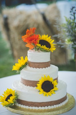 Cake - Courtesy of Justfood Photo - Courtesy of BG Productions Photography