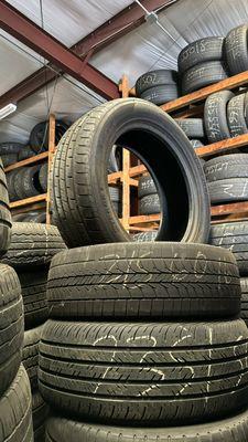 215 60 16 used tire in stock come