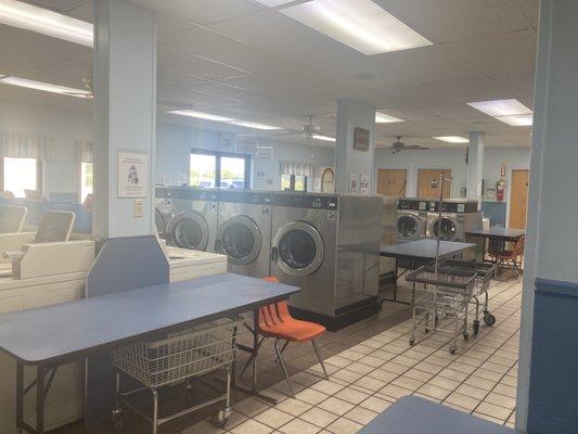 East Side Laundromat